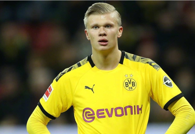 TA：桑切斯最近在逐渐进步，他已成为英超最可靠的门将之一